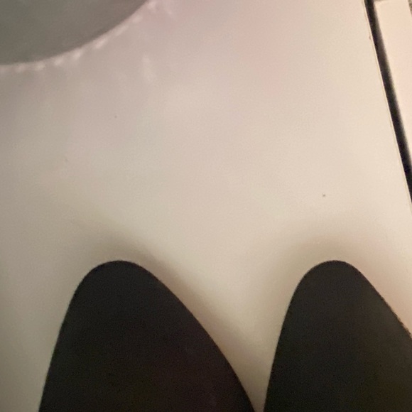 Vintage J Renee size 8.5 black/ gold pump - Picture 5 of 5